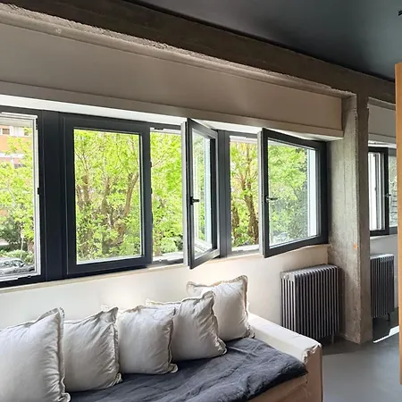Designer Flat Near Auditorium & Stadio Olimpico Rom